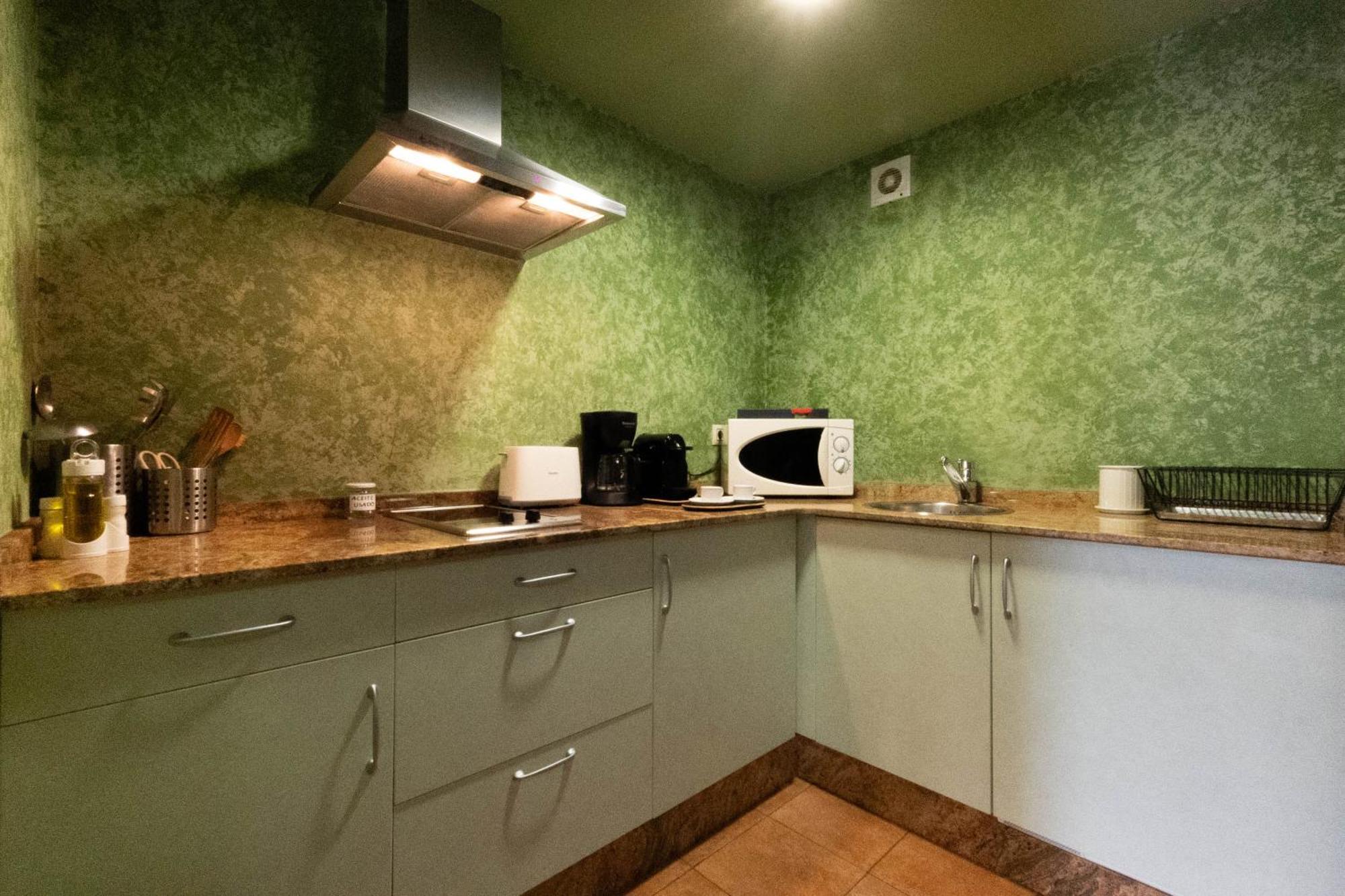 Apartamentos Rurales San Feliz ポラ・デ・レナ エクステリア 写真